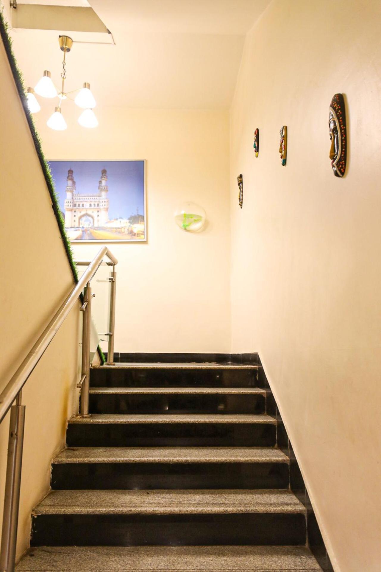Hotel White Fields Hitec City, Hyderabad Exterior foto