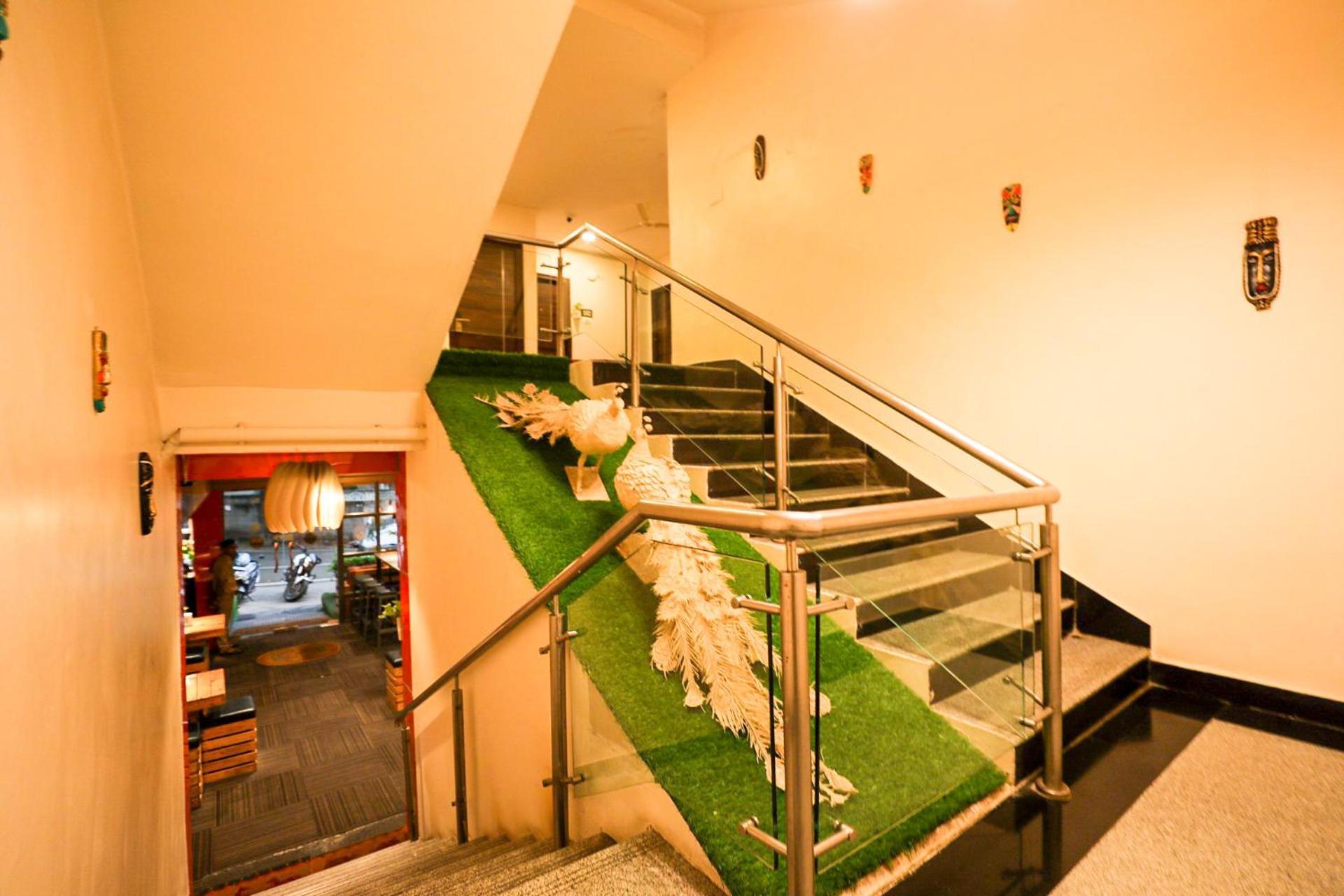 Hotel White Fields Hitec City, Hyderabad Exterior foto