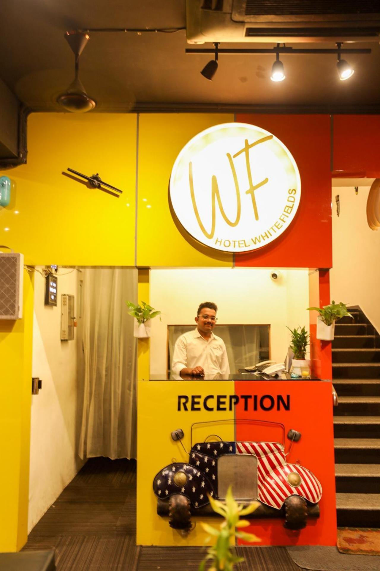 Hotel White Fields Hitec City, Hyderabad Exterior foto